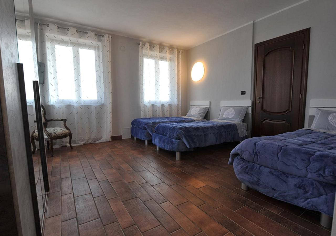 B&B Acacia Rosa Guarene Exterior foto